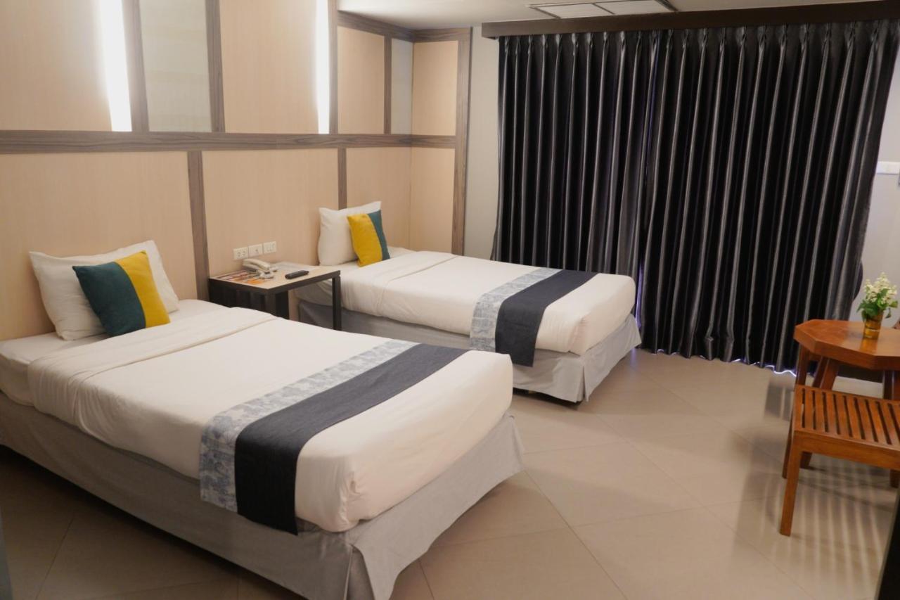 פאטאיה Sea Breeze Jomtien Resort מראה חיצוני תמונה
