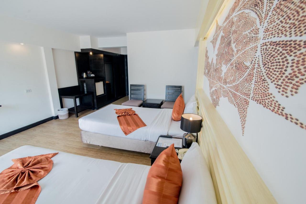 פאטאיה Sea Breeze Jomtien Resort מראה חיצוני תמונה